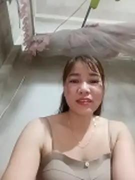 Snapshot of ladzy_sexy chatting on 24, 2, 2026 ladzy sexy online show from 24, 2, 2026