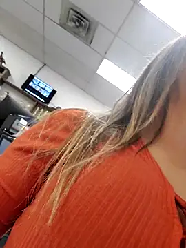 Snapshot of Cassaroll333 chatting on 29, 10, 2025 Cassaroll333 online show from 29, 10, 2025