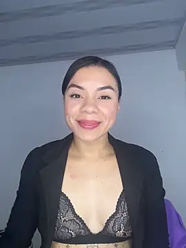 Snapshot of Crystal_555 chatting on 10, 10, 2025 Crystal 555 online show from 10, 10, 2025