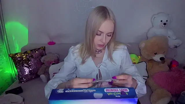 CeaneLino online show from 1, 2, 2026