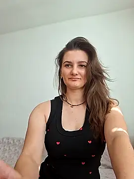 Snapshot of Nika_aa chatting on 28, 4, 2026 Nika aa online show from 28, 4, 2026