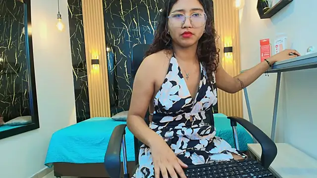 SamanthaFox 8 online show from 7, 3, 2026