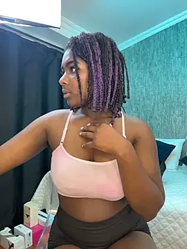 Snapshot of KarinaFlowers_ chatting on 1, 4, 2026 KarinaFlowers online show from 1, 4, 2026