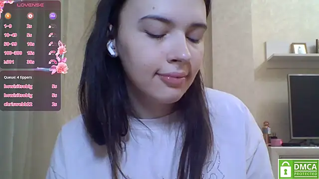 Snapshot of CeyaLier chatting on 17, 7, 2026 CeyaLier online show from 17, 7, 2026