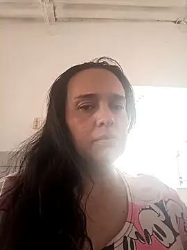 Snapshot of FiorellaDuboi chatting on 9, 10, 2025 FiorellaDuboi online show from 9, 10, 2025