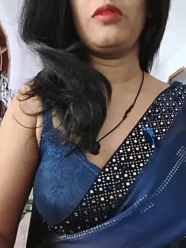 Snapshot of Janu-hasena chatting on 22, 5, 2026 Janu-hasena online show from 22, 5, 2026