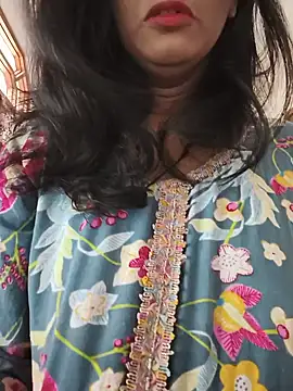 Snapshot of Janu-hasena chatting on 23, 5, 2026 Janu-hasena online show from 23, 5, 2026