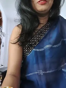 Snapshot of Janu-hasena chatting on 25, 5, 2026 Janu-hasena online show from 25, 5, 2026