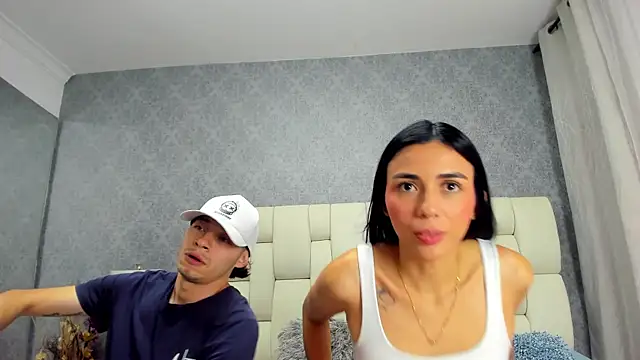 nicollandjhon online show from 6, 11, 2025