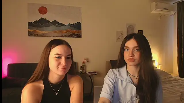 MayaGlow online show from 10, 1, 2026