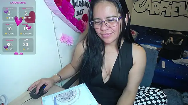 Miss  kendra  online show from 2, 4, 2026