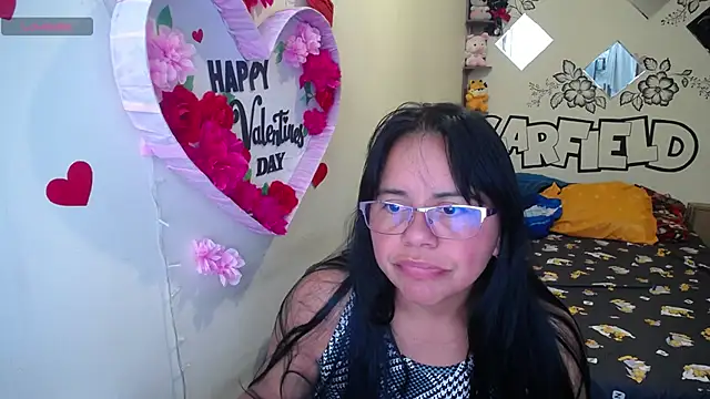 Snapshot of Miss__kendra_ chatting on 19, 5, 2026 Miss kendra online show from 19, 5, 2026