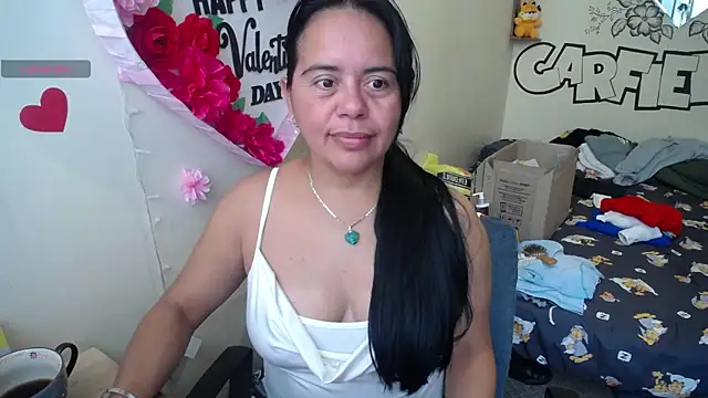 Snapshot of Miss__kendra_ chatting on 6, 7, 2026 Miss kendra online show from 6, 7, 2026