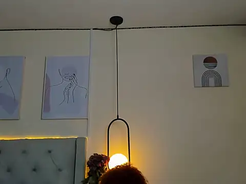 Snapshot of Chloe_Celeste chatting on 1, 11, 2025 Chloe Celeste online show from 1, 11, 2025