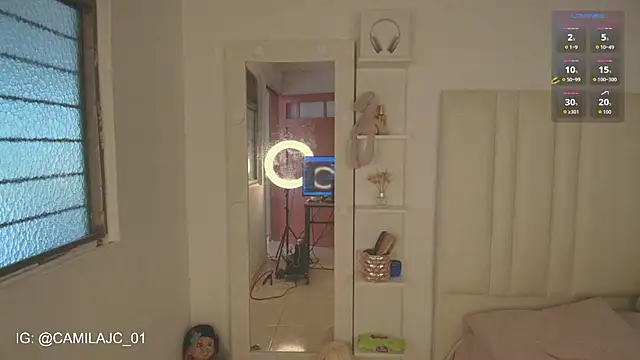 Snapshot of KIMMIE_01 chatting on 18, 2, 2026 KIMMIE 01 online show from 18, 2, 2026