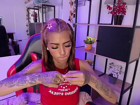 KarlaSlutSkinny   online show from 16, 12, 2025