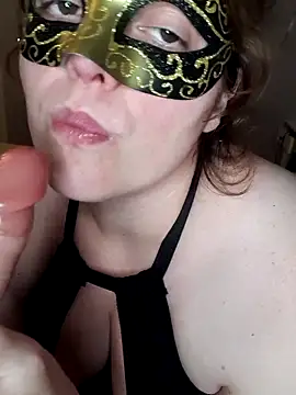 Snapshot of Larosee33 chatting on 29, 10, 2025 Larosee33 online show from 29, 10, 2025