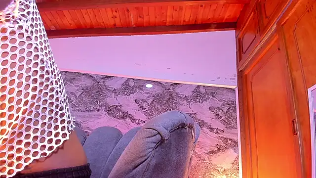 Ethan thouse online show from 19, 12, 2025