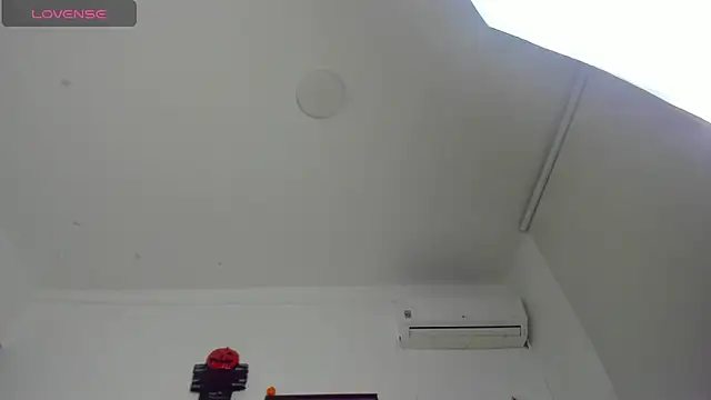 ChocoBunny1 online show from 25, 10, 2025