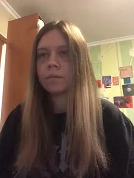 LunaVirelle online show from 13, 11, 2025