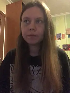 LunaVirelle online show from 7, 5, 2026