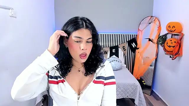 Little Alli online show from 27, 10, 2025