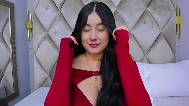 Snapshot of GabyParker_ chatting on 13, 4, 2026 GabyParker online show from 13, 4, 2026