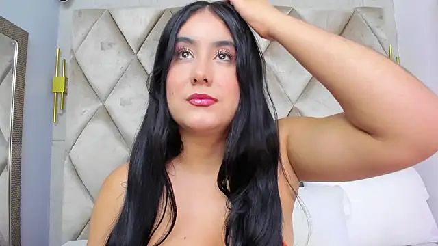 Snapshot of GabyParker_ chatting on 4, 7, 2026 GabyParker online show from 4, 7, 2026