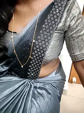 Tamilmallu-duskygirl03 online show from 4, 2, 2026