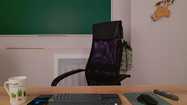 ClaireMathis online show from 30, 3, 2026