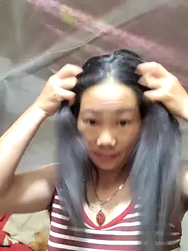 Snapshot of gio-thu chatting on 3, 7, 2026 gio-thu online show from 3, 7, 2026