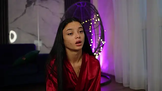 RachelRavee online show from 16, 11, 2025