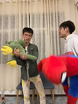 KK-cuteboy online show from 13, 10, 2025