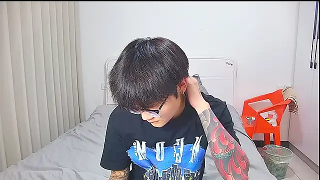 Snapshot of KK-cuteboy chatting on 27, 5, 2026 KK-cuteboy online show from 27, 5, 2026