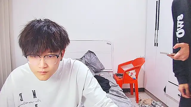 KK-cuteboy online show from 17, 6, 2026