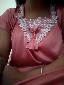 Snapshot of lovelypriya_ chatting on 13, 11, 2025 lovelypriya online show from 13, 11, 2025