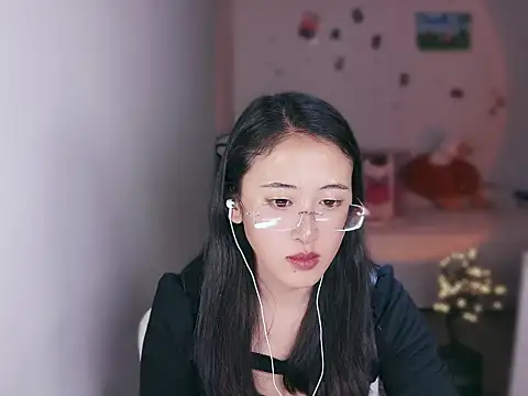 Snapshot of Queena_ chatting on 7, 1, 2026 Queena online show from 7, 1, 2026