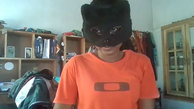 Nora-2003 online show from 31, 3, 2026