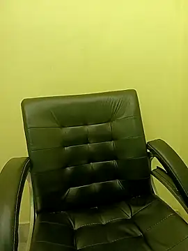 Snapshot of tanu-jaan chatting on 9, 10, 2025 tanu-jaan online show from 9, 10, 2025