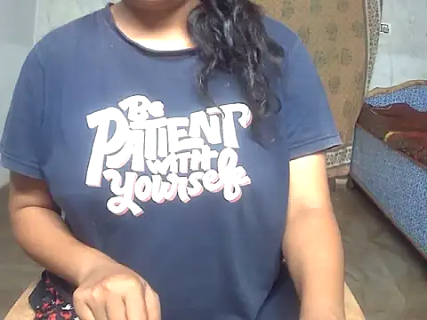 Snapshot of manju_02 chatting on 10, 10, 2025 manju 02 online show from 10, 10, 2025