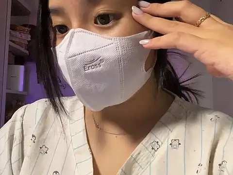 Snapshot of BeChinh_Lee chatting on 22, 6, 2026 BeChinh Lee online show from 22, 6, 2026