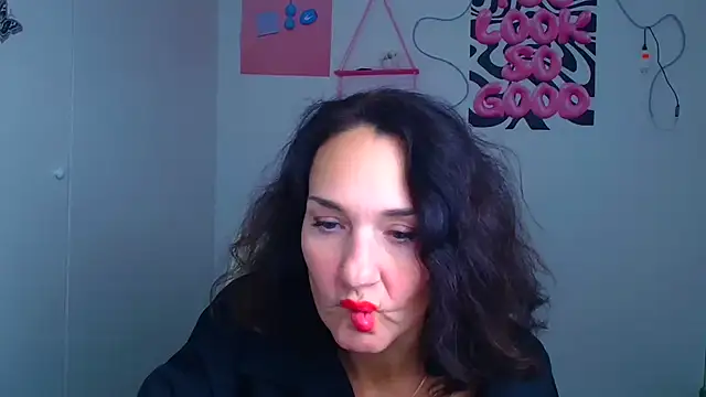 Rosie Rosee online show from 5, 1, 2026