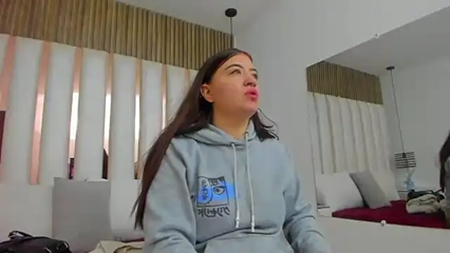 AmbarGills online show from 22, 12, 2025