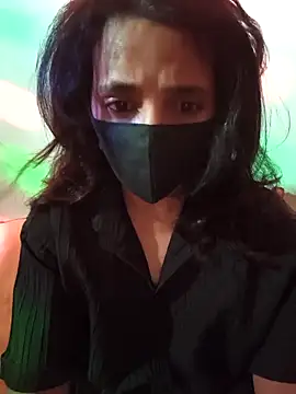 Snapshot of Royal_Shona chatting on 12, 11, 2025 Royal Shona online show from 12, 11, 2025