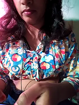 Snapshot of Royal_Shona chatting on 23, 11, 2025 Royal Shona online show from 23, 11, 2025