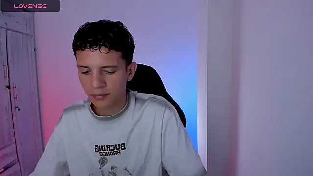 Snapshot of tylernova chatting on 1, 5, 2026 tylernova online show from 1, 5, 2026