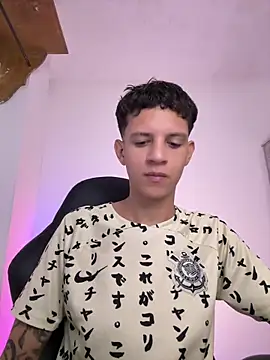 Snapshot of tylernova chatting on 7, 5, 2026 tylernova online show from 7, 5, 2026
