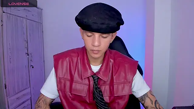 Snapshot of tylernova chatting on 18, 5, 2026 tylernova online show from 18, 5, 2026