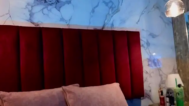 CHIARAJJONES online show from 9, 4, 2026