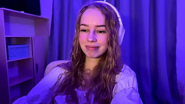 LunaCrave online show from 31, 10, 2025